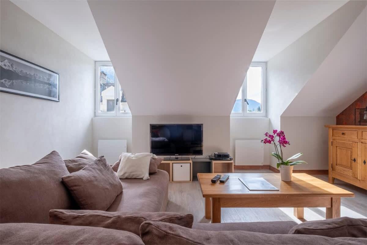L'Appart 52, Magnifique Duplex En Plein Coeur De Chamonix-Mont-Blanc ภายนอก รูปภาพ
